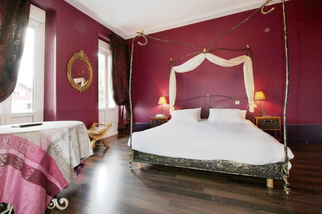 Logis Hotel Des Bains Жерарме Екстер'єр фото