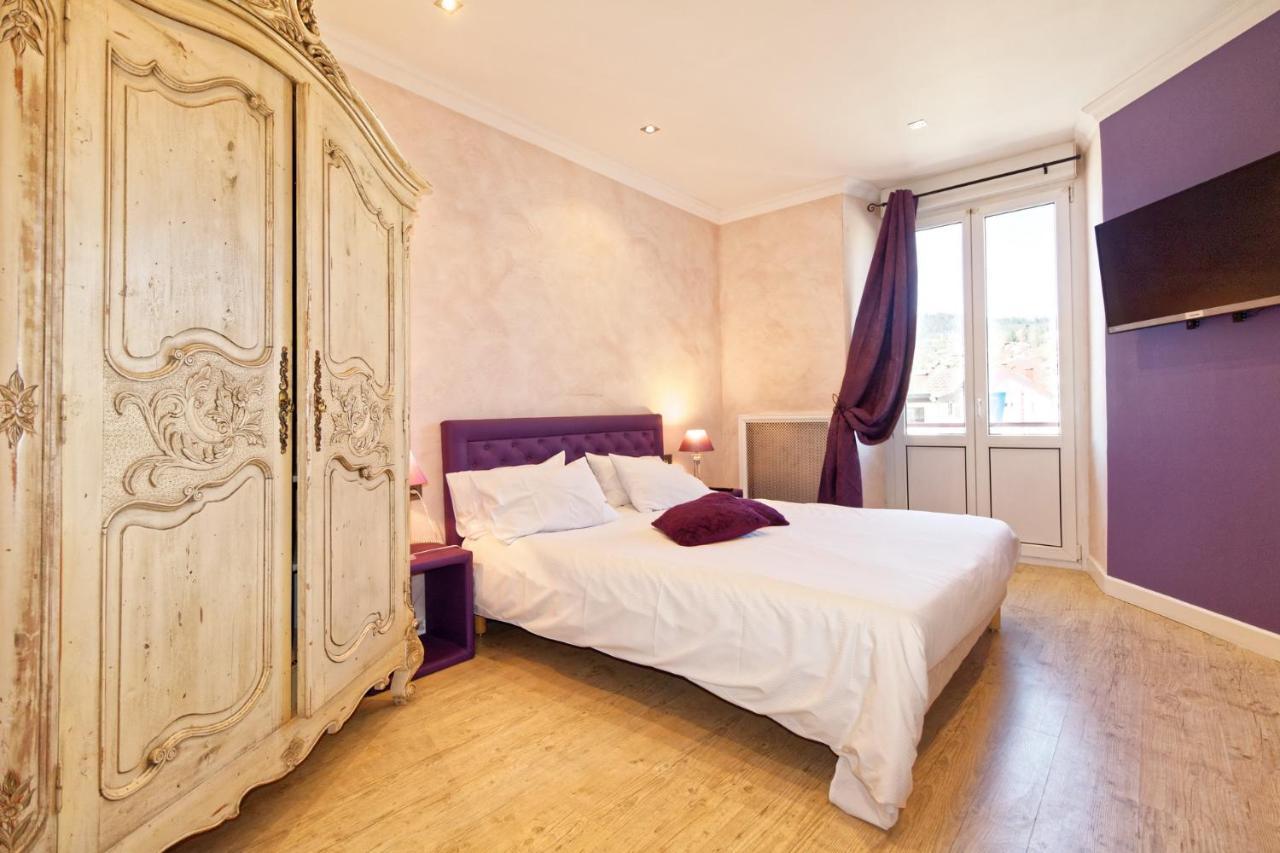 Logis Hotel Des Bains Жерарме Екстер'єр фото