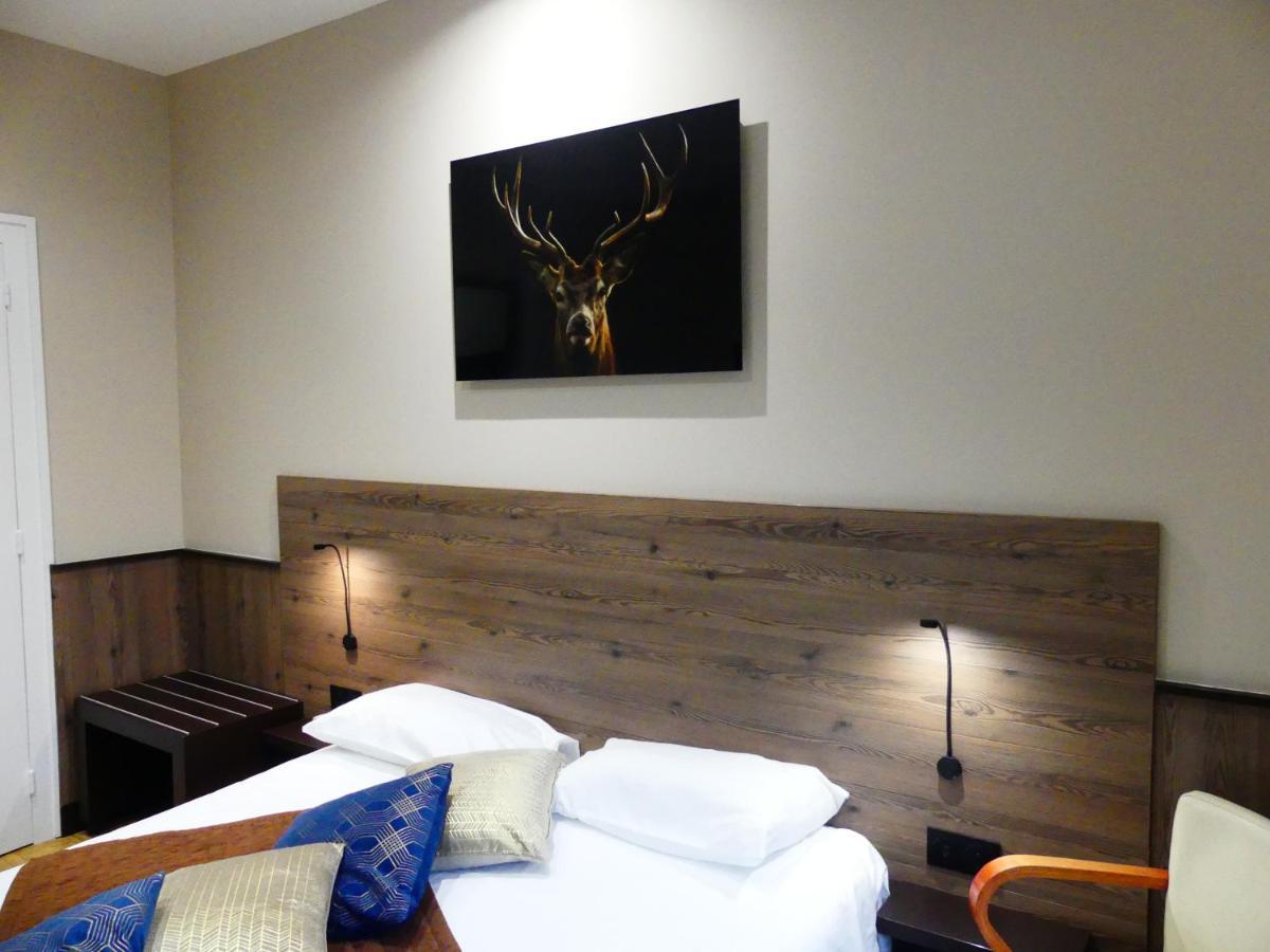 Logis Hotel Des Bains Жерарме Екстер'єр фото