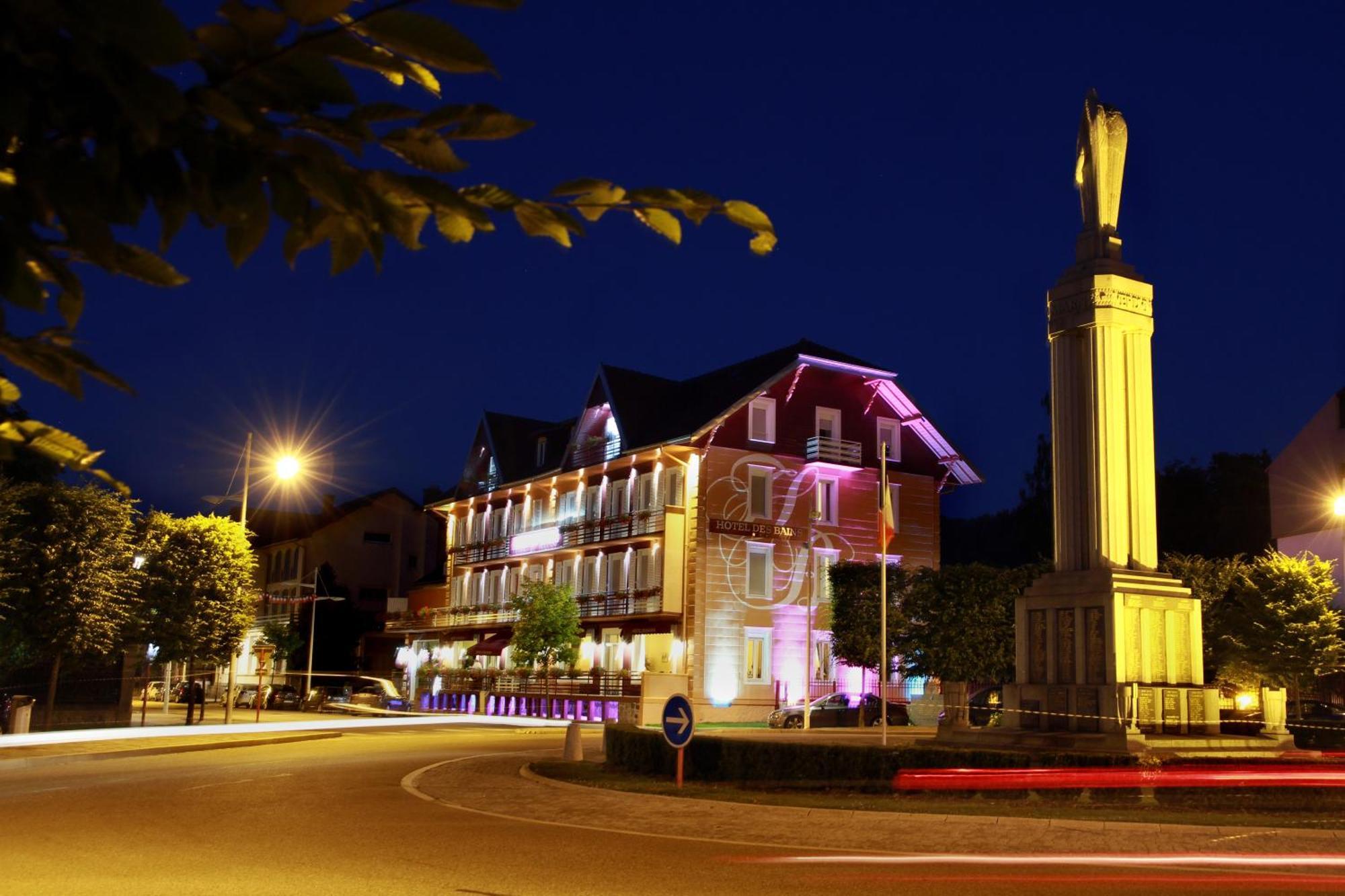 Logis Hotel Des Bains Жерарме Екстер'єр фото